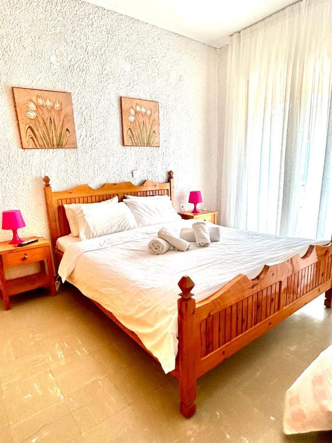 Katerina Apartments Néos Pírgos Chambre photo