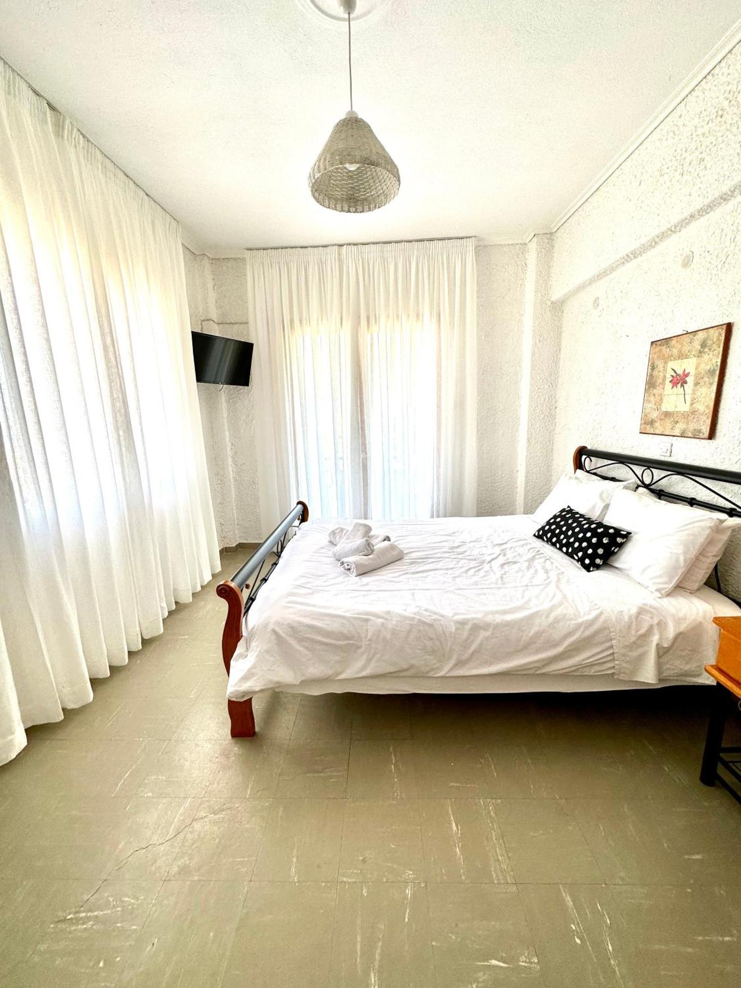 Katerina Apartments Néos Pírgos Chambre photo