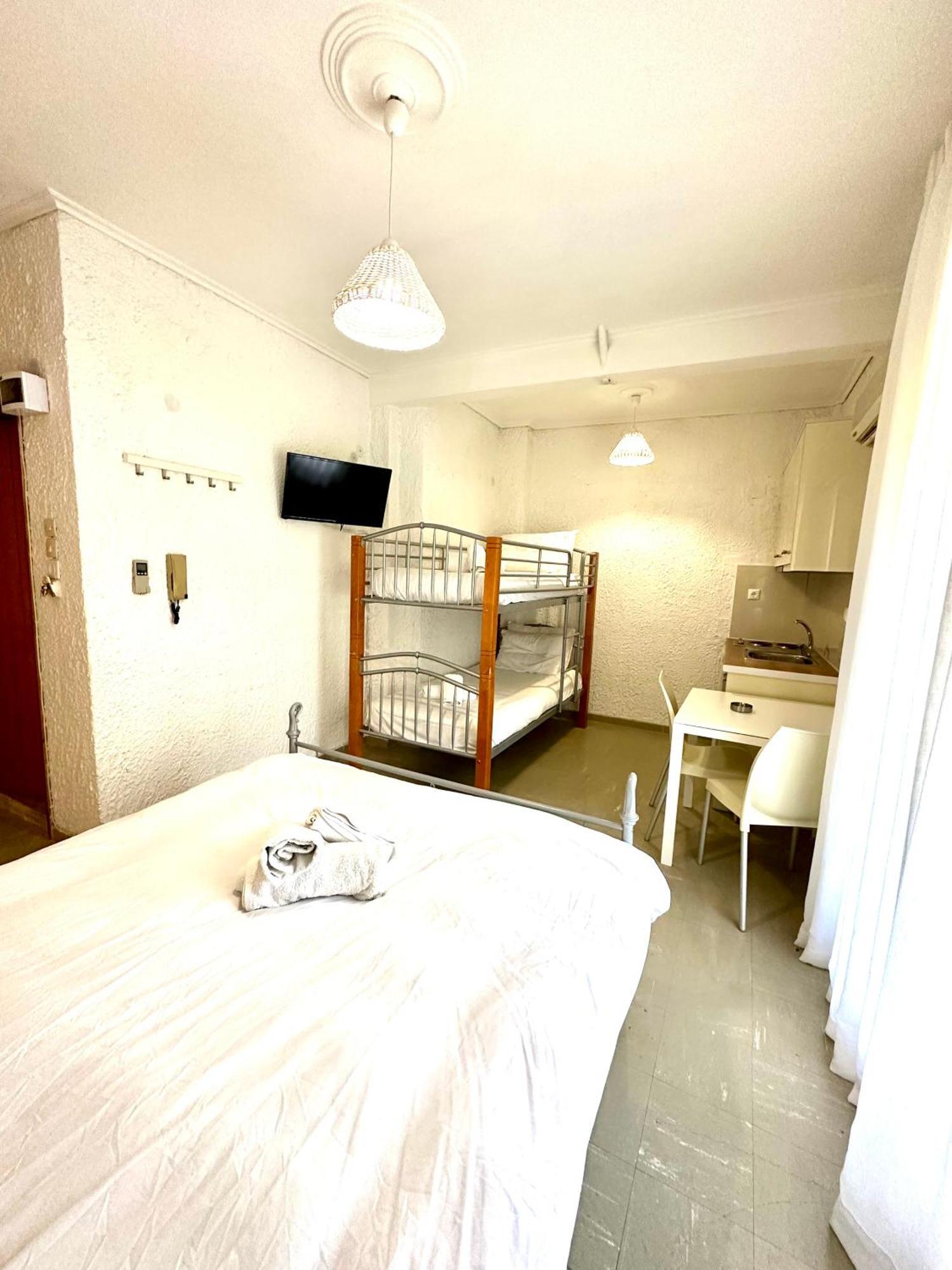 Katerina Apartments Néos Pírgos Extérieur photo