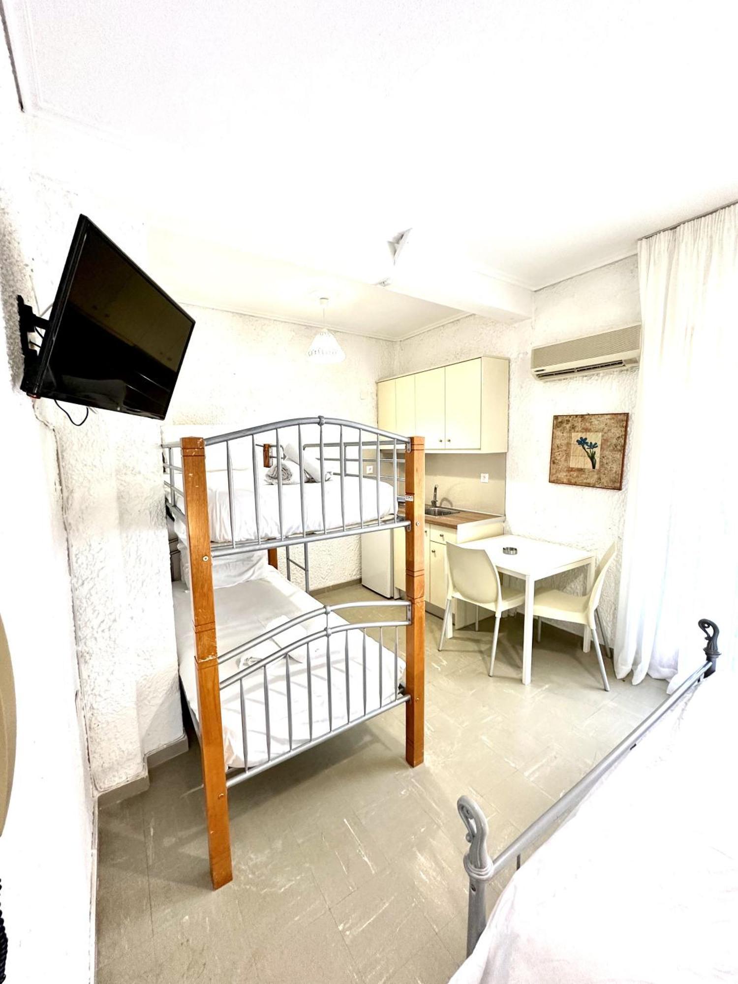 Katerina Apartments Néos Pírgos Chambre photo