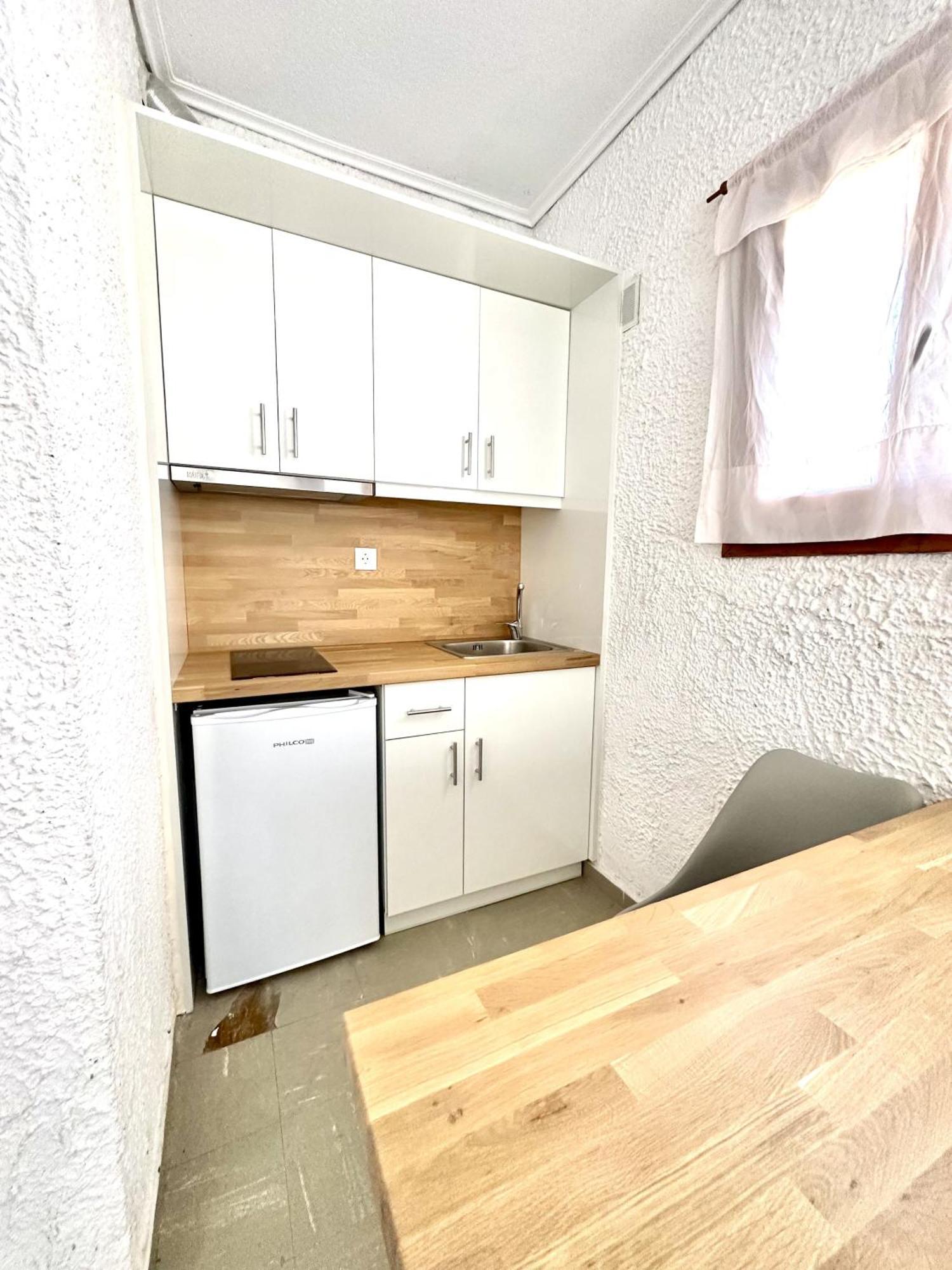 Katerina Apartments Néos Pírgos Chambre photo