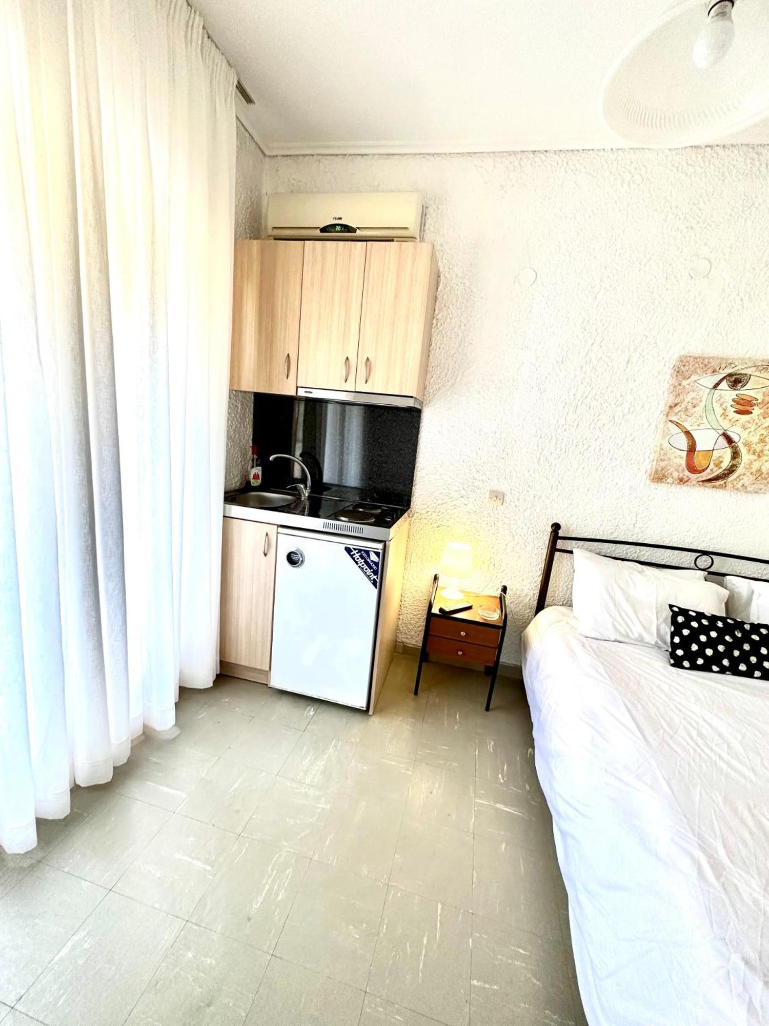 Katerina Apartments Néos Pírgos Chambre photo