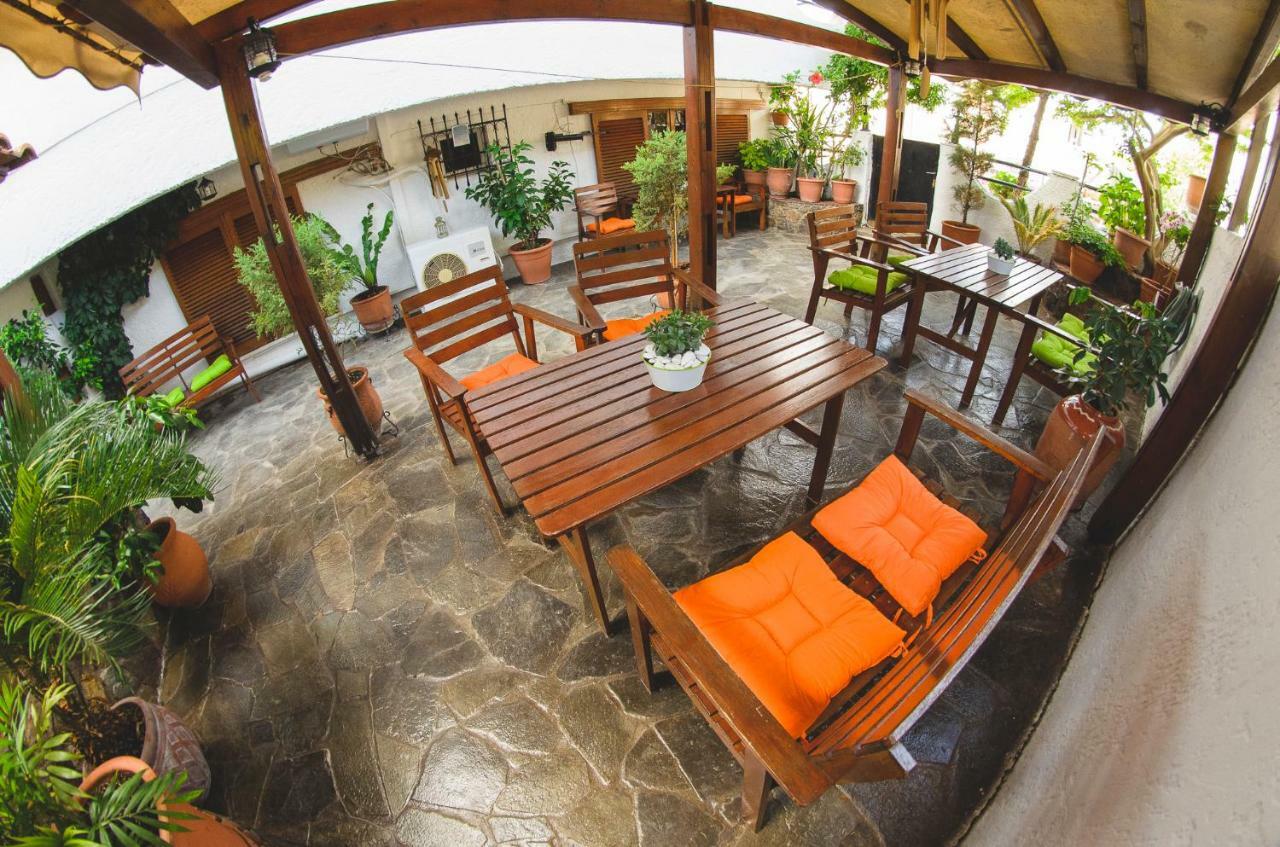 Katerina Apartments Néos Pírgos Extérieur photo